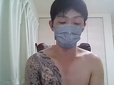 Snapshot of K0U-123 chatting on 06-21-26, 03:03 K0U-123 online show from 06-21-26, 03:03