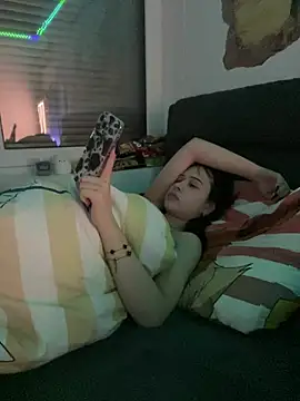 Just-Lilly online show from 04-08-26, 01:16