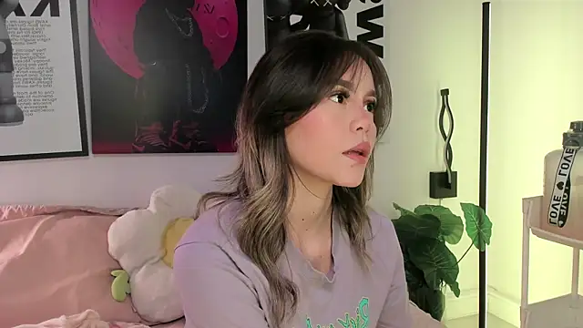 Hey lucy   online show from 04-15-26, 11:17