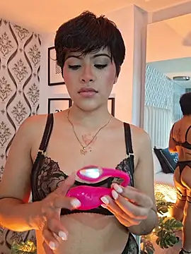 Snapshot of Eva_Monroes chatting on 03-21-26, 02:16 Eva Monroes online show from 03-21-26, 02:16