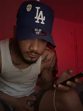 Snapshot of EnanoVerga chatting on 02-06-26, 01:25 EnanoVerga online show from 02-06-26, 01:25