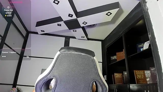 CarolineFyre online show from 03-01-26, 06:10