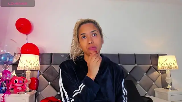  Giorgiina  online show from 02-14-26, 12:24