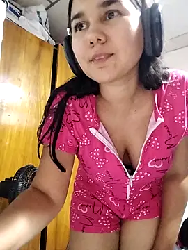 Snapshot of Merliah_1 chatting on 04-01-26, 10:29 Merliah 1 online show from 04-01-26, 10:29