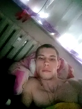 MalyHelikopter1234 online show from 04-06-26, 04:57