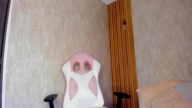 Snapshot of Anais_ass chatting on 08-05-26, 12:35 Anais ass online show from 08-05-26, 12:35