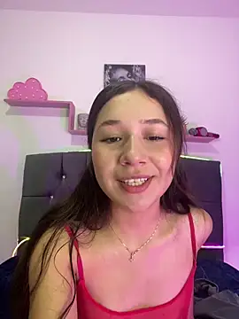 DULCE MARIA EF online show from 02-08-26, 04:32