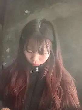 Snapshot of Small_flower1 chatting on 02-03-26, 04:32 Small flower1 online show from 02-03-26, 04:32