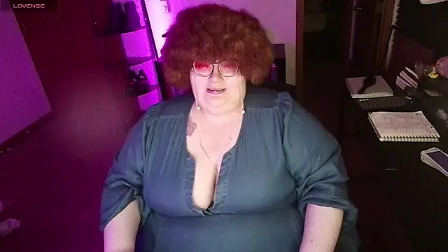 RileySynn online show from 04-19-26, 06:02