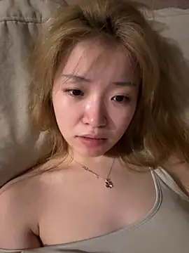 Snapshot of Rabbit-15 chatting on 06-07-26, 01:15 Rabbit-15 online show from 06-07-26, 01:15