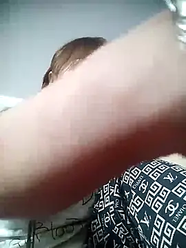 Snapshot of cute-hiphop chatting on 06-22-26, 05:21 cute-hiphop online show from 06-22-26, 05:21
