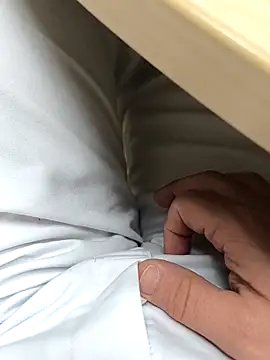 Snapshot of JMM1900 chatting on 02-14-26, 04:42 JMM1900 online show from 02-14-26, 04:42