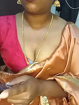Chinnima143 online show from 05-26-26, 06:15