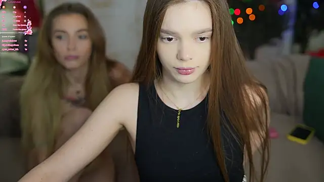 Snapshot of Zlata_Sky chatting on 01-18-25, 07:37 Zlata Sky online show from 01-18-25, 07:37