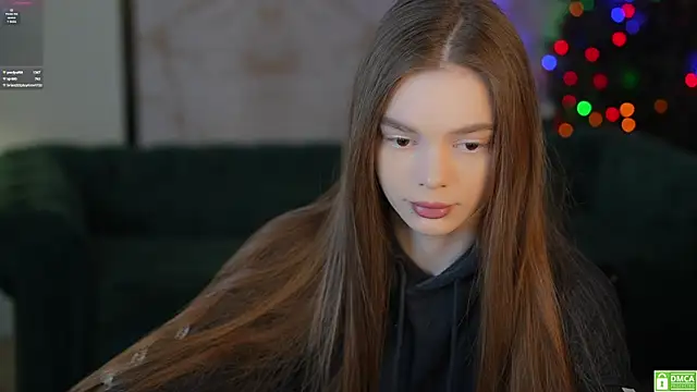 Snapshot of Zlata_Sky chatting on 01-26-25, 07:41 Zlata Sky online show from 01-26-25, 07:41