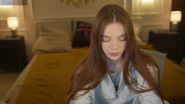 Zlata Sky online show from 04-04-26, 02:47