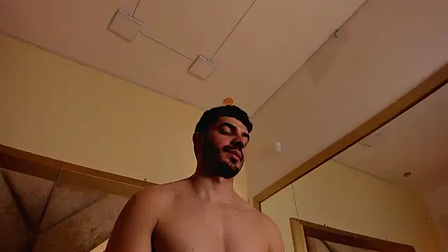 LaraandAxel online show from 02-27-26, 08:20