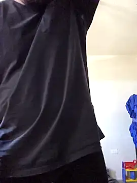 Snapshot of gerlop90 chatting on 03-17-26, 07:39 gerlop90 online show from 03-17-26, 07:39