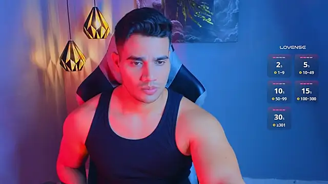 AndresRodriguez1 online show from 03-09-26, 11:42