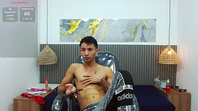 JDWhite18 online show from 03-10-26, 04:06