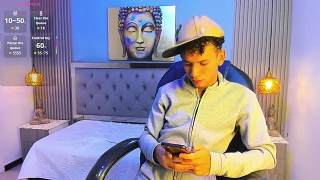 JDWhite18 online show from 06-29-26, 01:01