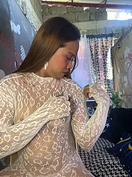 Queen-barbie online show from 03-27-26, 08:48