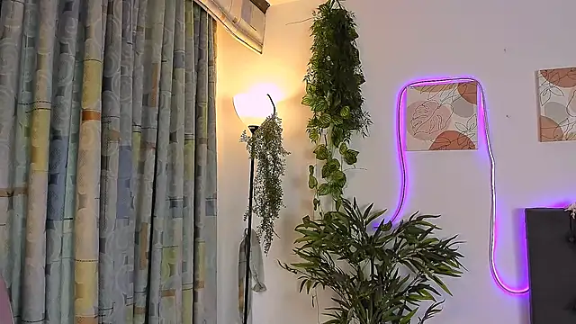 Sylvara bx online show from 03-30-26, 01:01