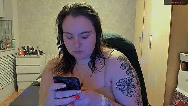 Snapshot of katya_idinax chatting on 03-06-26, 03:19 katya idinax online show from 03-06-26, 03:19