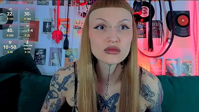Snapshot of SugarSoot chatting on 07-15-26, 05:45 SugarSoot online show from 07-15-26, 05:45