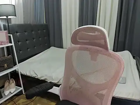 TinyCock Rein online show from 04-18-26, 05:06