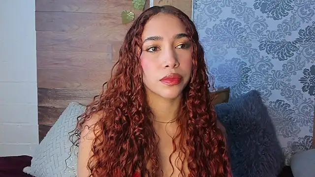Snapshot of LiaHansson00 chatting on 05-19-26, 04:02 LiaHansson00 online show from 05-19-26, 04:02