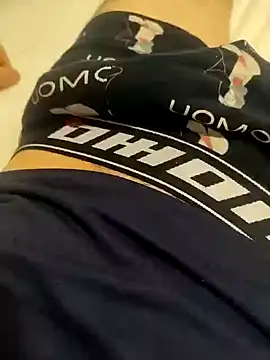 bansjjsjxb online show from 02-18-26, 07:15