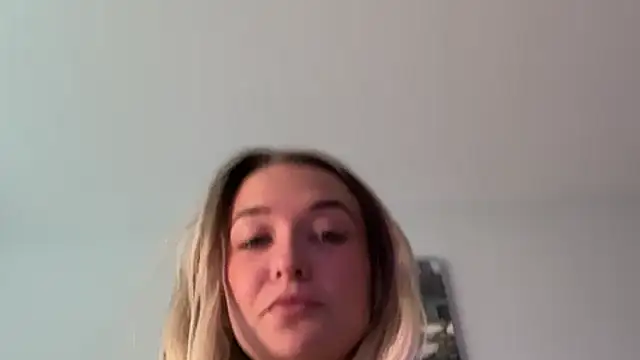 Snapshot of kelseyblu chatting on 06-02-26, 11:07 kelseyblu online show from 06-02-26, 11:07