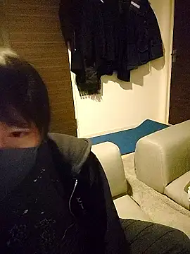 Snapshot of nagi000_go chatting on 04-15-26, 04:58 nagi000 go online show from 04-15-26, 04:58