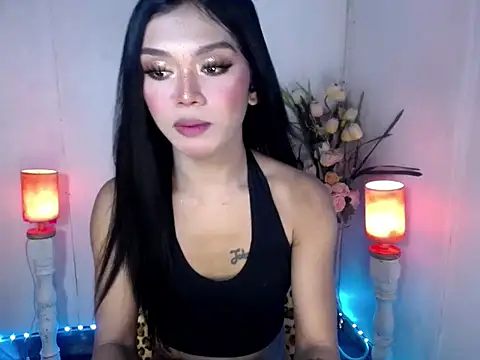 Snapshot of Darkness_Angel chatting on 05-15-26, 10:50 Darkness Angel online show from 05-15-26, 10:50