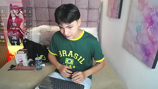 Snapshot of Samu_Hott chatting on 06-02-26, 08:11 Samu Hott online show from 06-02-26, 08:11