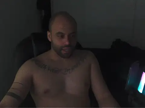 Snapshot of Lbrasilbd chatting on 02-08-26, 04:49 Lbrasilbd online show from 02-08-26, 04:49