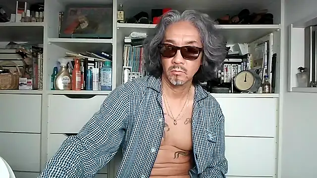 Snapshot of MtaS1 chatting on 06-18-26, 02:54 MtaS1 online show from 06-18-26, 02:54
