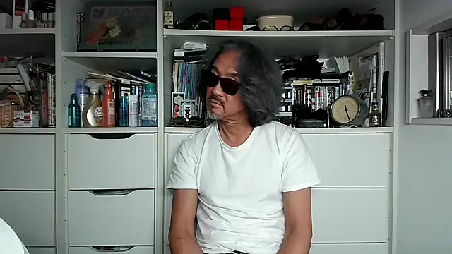 Snapshot of MtaS1 chatting on 07-20-26, 02:19 MtaS1 online show from 07-20-26, 02:19