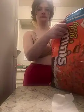 Snapshot of flowergirl88 chatting on 02-28-26, 03:18 flowergirl88 online show from 02-28-26, 03:18