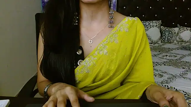 Snapshot of Your_lust143 chatting on 07-11-26, 05:59 Your lust143 online show from 07-11-26, 05:59