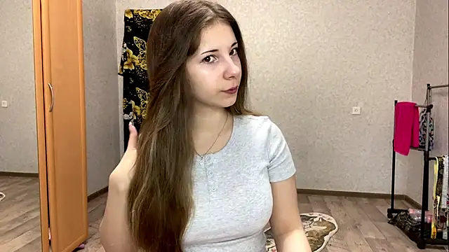 Snapshot of Shanika_wey chatting on 04-25-26, 03:09 Shanika wey online show from 04-25-26, 03:09