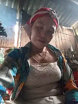 lena-cute online show from 03-18-26, 12:47