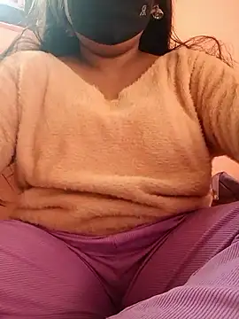 Snapshot of vyshali_vyshu chatting on 02-05-26, 11:04 vyshali vyshu online show from 02-05-26, 11:04