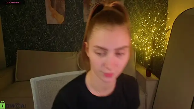 Snapshot of Rita_Flux chatting on 02-20-26, 06:26 Rita Flux online show from 02-20-26, 06:26