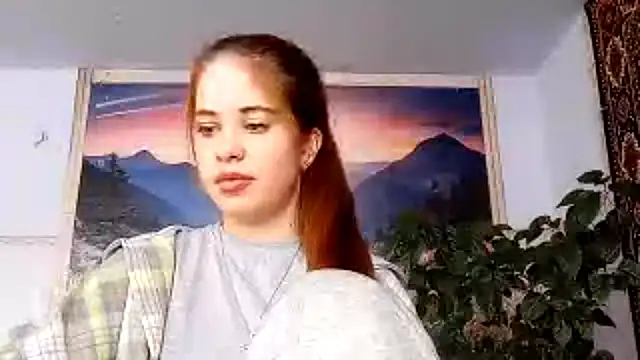 Snapshot of Lideyoung chatting on 02-19-26, 07:04 Lideyoung online show from 02-19-26, 07:04