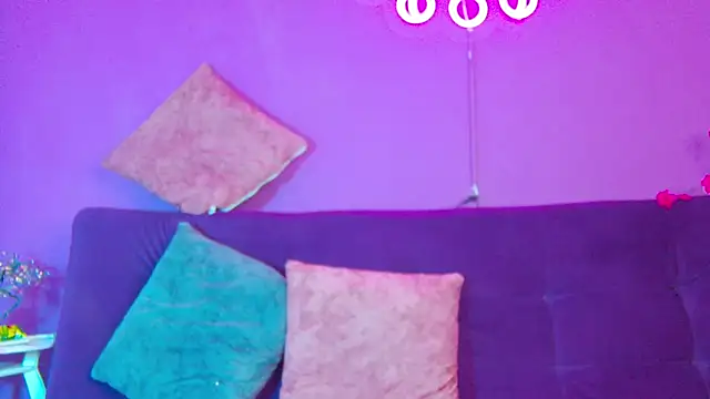 Snapshot of Noah_Greenhartt chatting on 02-20-26, 09:04 Noah Greenhartt online show from 02-20-26, 09:04