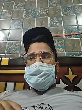 MrCurioX online show from 06-26-26, 04:33
