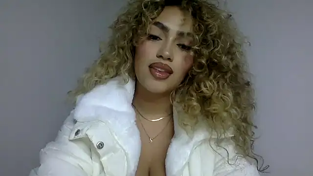 Maddy Beluci online show from 07-19-26, 04:27