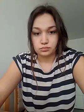 RoxyWeb18 online show from 02-13-26, 10:44